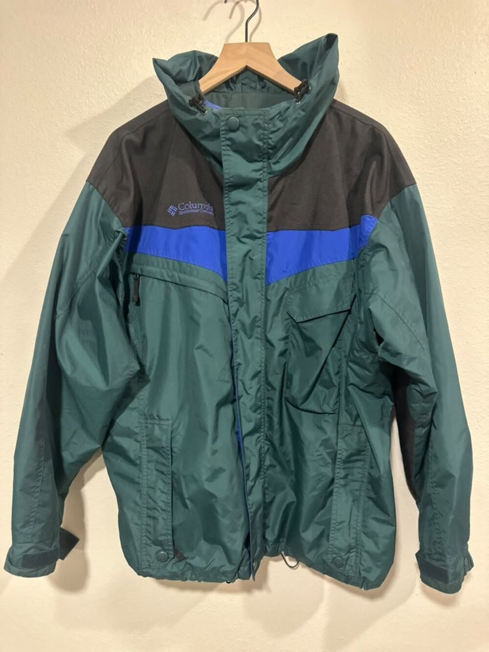 Vintage Columbia Sportswear Company Jacket - Green/Blue/Black Colorblock